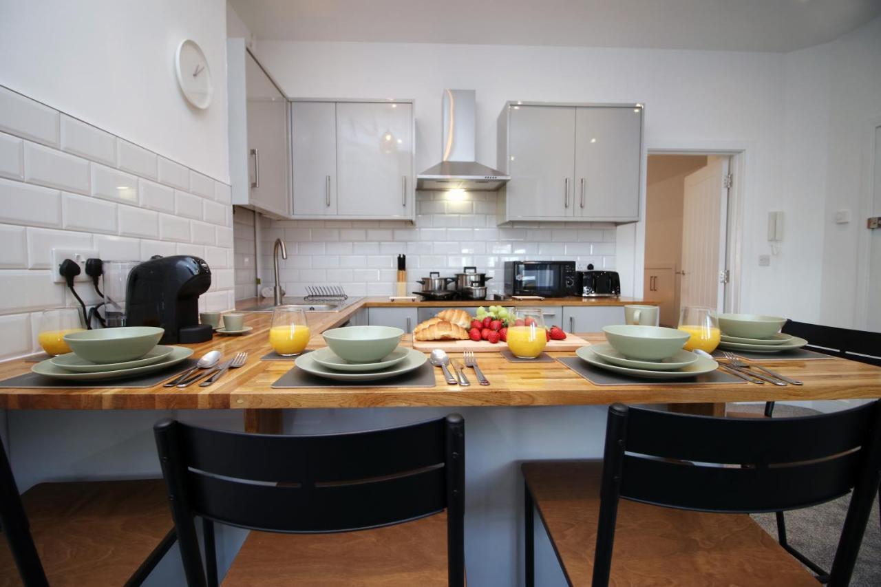 No 49 City Apartments, Perfect For Business And Leisure Stays, 10 Min Drive Into City Centre, Easy Access To Local Transport, 1Br And 2Br Available, Free Parking Cardiff Extérieur photo