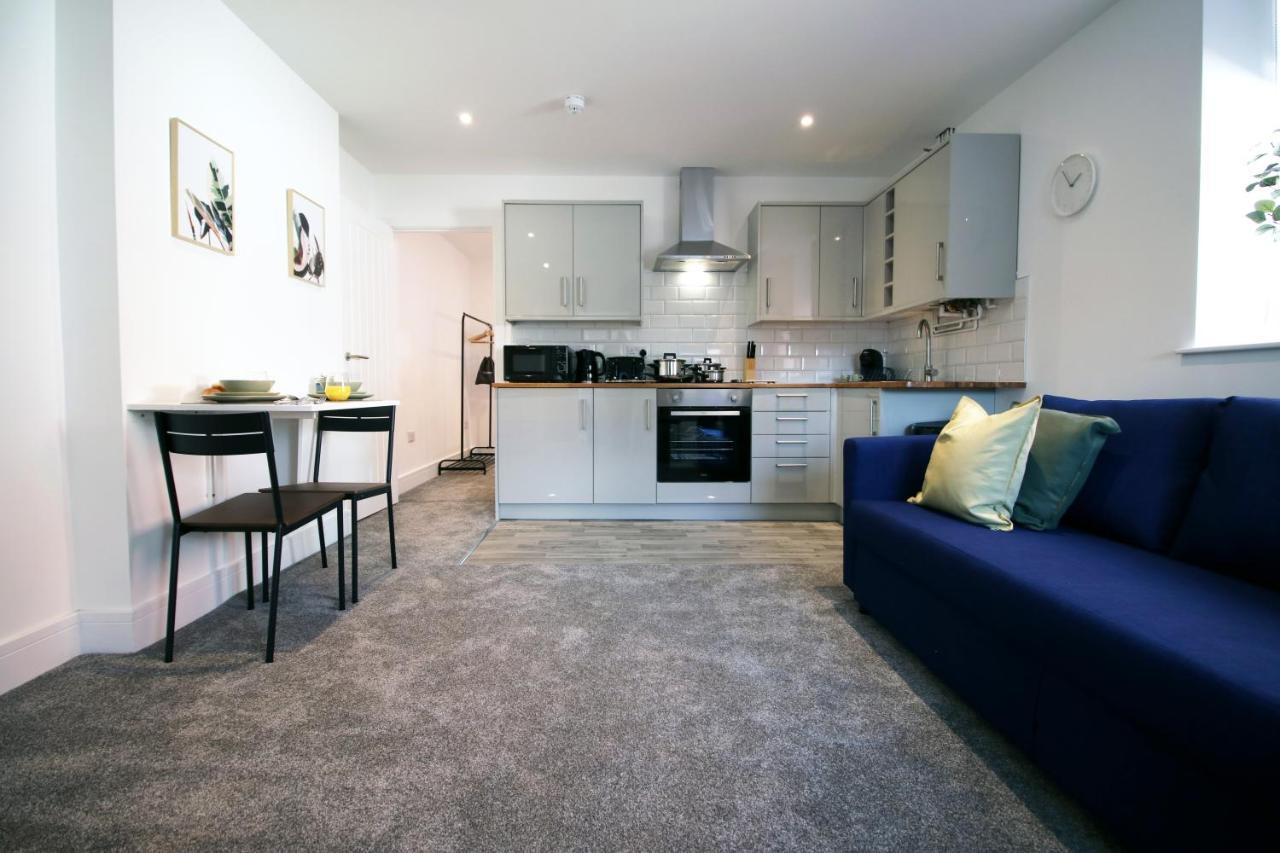 No 49 City Apartments, Perfect For Business And Leisure Stays, 10 Min Drive Into City Centre, Easy Access To Local Transport, 1Br And 2Br Available, Free Parking Cardiff Extérieur photo